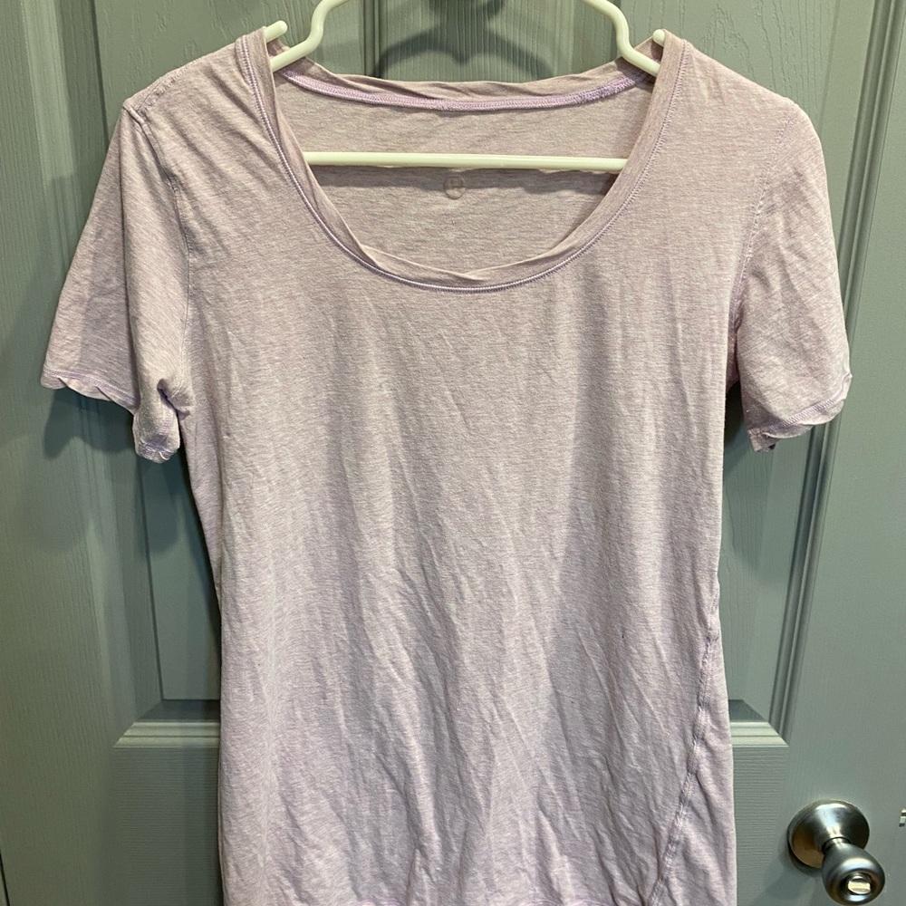 Lululemon Lavender Scoop Neck SS T-Shirt - Size 8